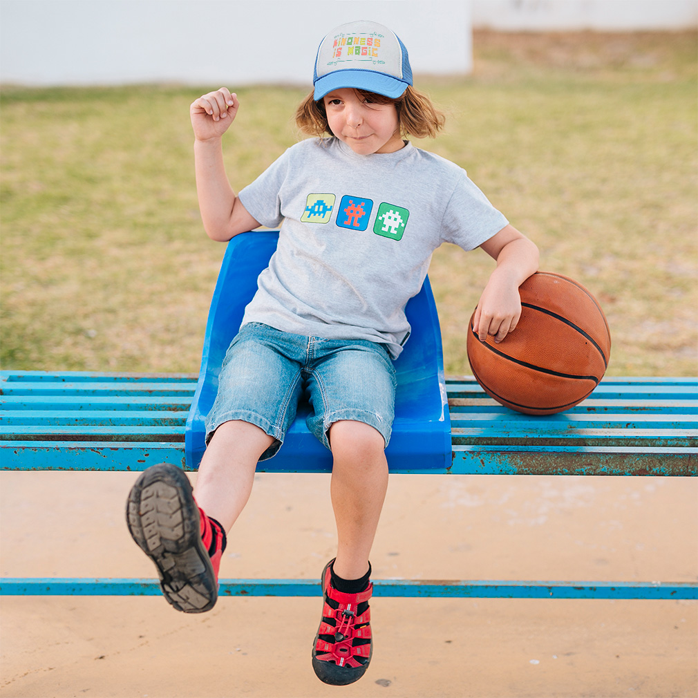 Kids Trucker Hat Kindness Is Magic Polyester Boys Caps & Girls Caps Adjustable - Picture 3 of 7